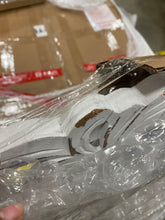 Load image into Gallery viewer, Floral Medallion Wall Décor