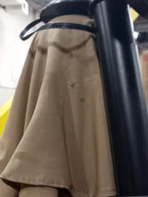 Load image into Gallery viewer, Gjuljeta Lighted Cantilever Umbrella