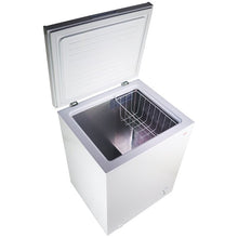 Load image into Gallery viewer, 3.5 cu. ft. Chest Freezer (SB656)
