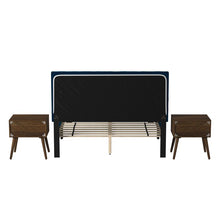 Load image into Gallery viewer, Briaroaks Queen headboard & footboard