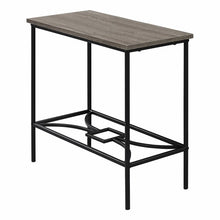 Load image into Gallery viewer, Camara End Table (SB943)