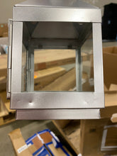 Load image into Gallery viewer, 8" H x 4" W x 4" D Metal Lantern