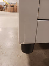 Load image into Gallery viewer, Eleanor Coffee Table with Lift Top