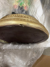 Load image into Gallery viewer, Regal Nutcracker Statue