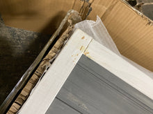 Load image into Gallery viewer, Gipson Hutch with Ramp