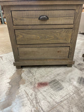 Load image into Gallery viewer, Lockridge 31'' Tall 3 - Drawer Bachelor's Chest