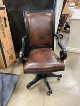 Load image into Gallery viewer, Hooker Telluride Tilt Swivel Chair 6622RR-OB
