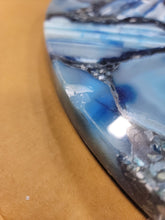 Load image into Gallery viewer, Aquin Pedestal End Table MRM3266