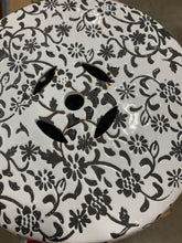 Load image into Gallery viewer, 18.5-in White Ceramic Barrel Garden Stool *AS IS #1679HW