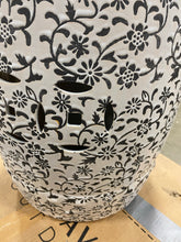 Load image into Gallery viewer, 18.5-in White Ceramic Barrel Garden Stool *AS IS #1679HW