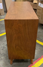 Load image into Gallery viewer, Acorn Williams 7 Drawer Dresser 882CDR