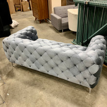 Load image into Gallery viewer, Gray Kamden Loveseat