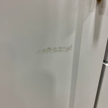 Load image into Gallery viewer, Syble 30” White Single Bathroom Vanity Set