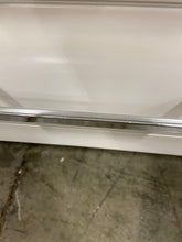 Load image into Gallery viewer, Wycombe 30" Single Bathroom Vanity Set White