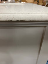 Load image into Gallery viewer, Valeria 42" Single Bathroom Vanity White