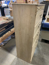 Load image into Gallery viewer, Catalina Antique White 5 Drawer Chest