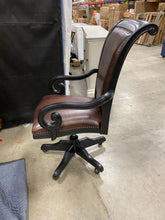 Load image into Gallery viewer, Hooker Telluride Tilt Swivel Chair 6622RR-OB