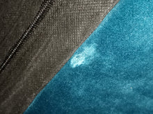 Load image into Gallery viewer, Hessville Velvet Round Arm Loveseat
