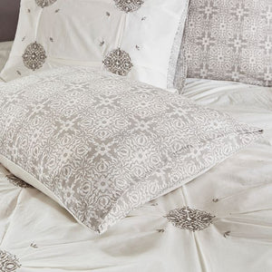 4 Piece Embroidered Cotton Reversible Duvet Cover Set with Throw Pillow, King