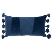 Load image into Gallery viewer, Aleni Tassels Throw Pillow
