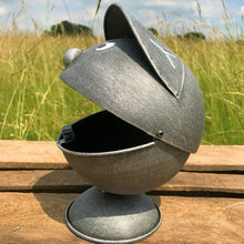 Load image into Gallery viewer, Big Mouth Smoky Ashtray
