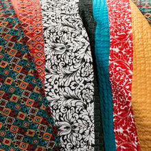 Load image into Gallery viewer, Bridgelands 100% Cotton Coverlet, Full/Queen Quilt + 2 Standard Shams
