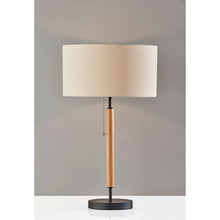 Load image into Gallery viewer, Fernando Table Lamp
