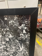 Load image into Gallery viewer, Michael Jordan Framed Print Final Sale pickup by 9/6
