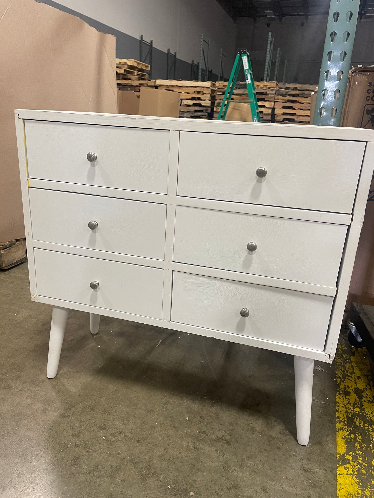 6 drawer White console Table Final Sale pickup by 9/6