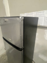 Load image into Gallery viewer, Galanz 24&quot; 10 Cubic Feet Top Freezer Refrigerator Final Sale pickup by 9/6
