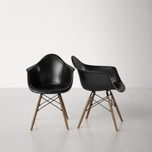 Load image into Gallery viewer, Jordan Arm Chair (Set of 2)
