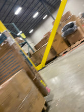 Load image into Gallery viewer, Essex 53.1&#39;&#39; Wide 6 - Drawer Double Dresser
