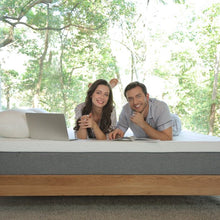 Load image into Gallery viewer, Novilla Bliss 10&#39;&#39; Gel Memory Foam Mattress, Queen Mattress

