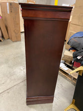 Load image into Gallery viewer, Louis Phillipe 5 Drawer 31&#39;&#39; W Chest 6402RR-OB
