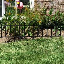 Load image into Gallery viewer, 1.5 ft. H x 2 ft. W Victorian Garden Edging Set (SB1251)
