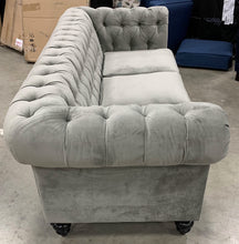 Load image into Gallery viewer, Eufaula 87&quot; Wide Rolled Arm Chesterfield Sofa 1201CDR
