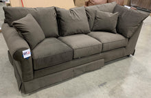 Load image into Gallery viewer, Jameson 117&quot; W Corner Sectional 1202CDR
