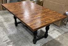 Load image into Gallery viewer, Modern Farmhouse Extendable Dining Table 1204CDR
