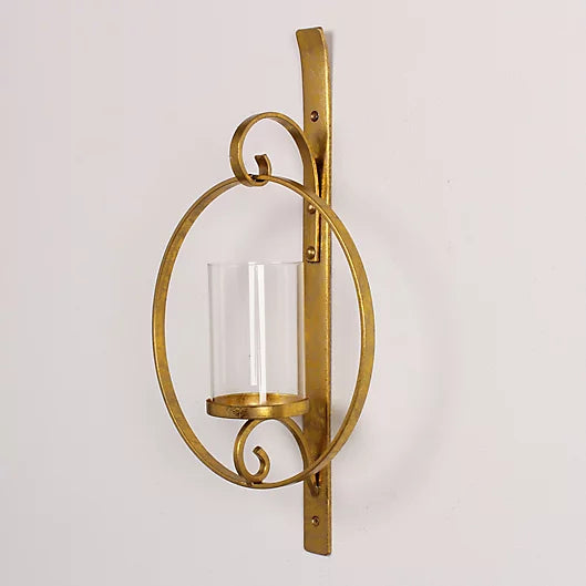 Kate and Laurel Wall Candle Holder Sconce in Gold