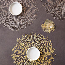 Load image into Gallery viewer, Chilewich Bloom Placemat (SET OF 4)
