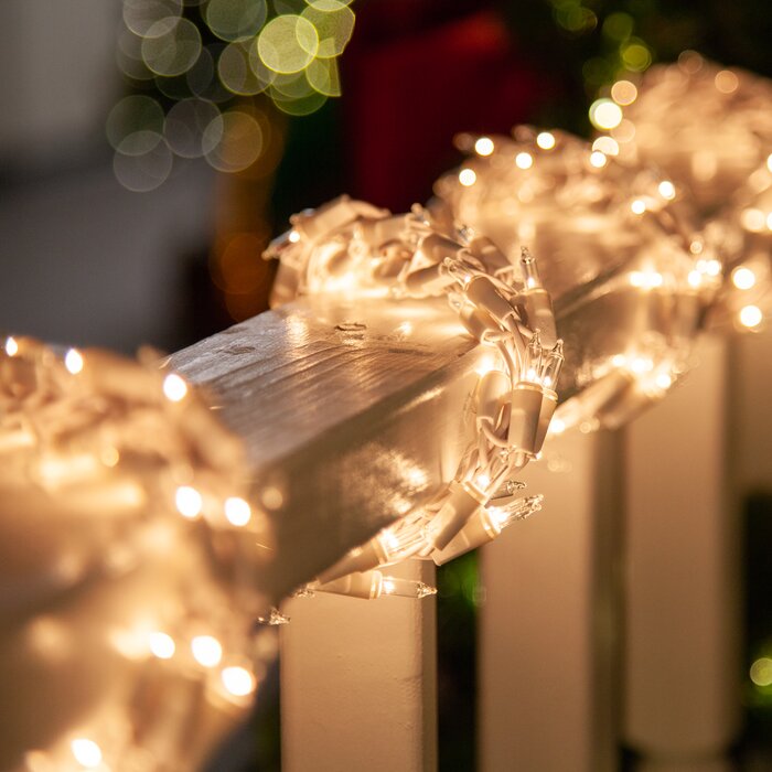 18' 600 Bulb Christmas String Light Garland