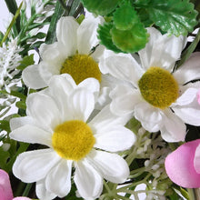 Load image into Gallery viewer, 18&quot; Daisy And Cosmos Flowers Wreath
