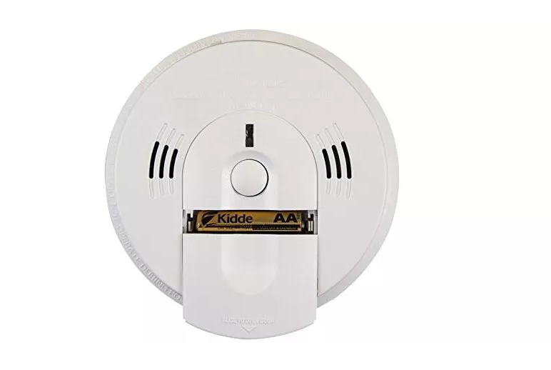 Kidde KN-COSM-BA Battery-Operated Combination Carbon Monoxide and Smoke Alarm with Talking Alarm (Set of 3) 3920RR