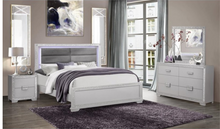 Load image into Gallery viewer, Global Furniture USA Chalice Silver Glitter Mirror
