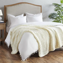 Load image into Gallery viewer, Madison Park Chunky Double Knit Throw Blanket in Ivory B69 312
