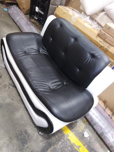 2 Piece Machelle Living Room Set AS IS