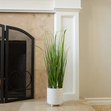 Load image into Gallery viewer, 21.75&#39;&#39; Artificial Onion Grass in Pot GL740
