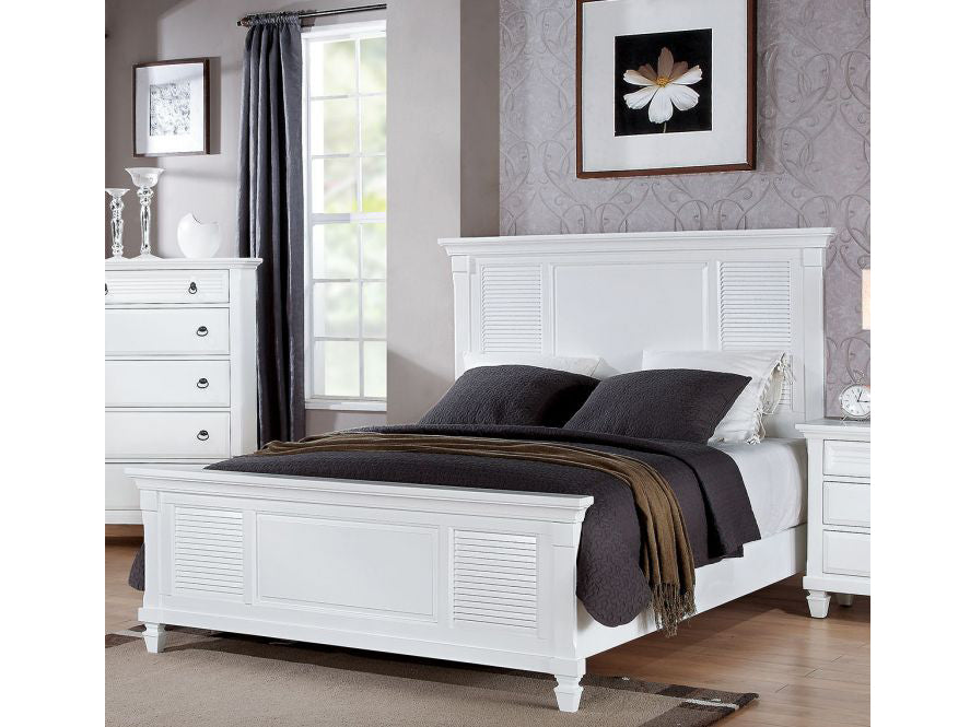 Merivale E.King Panel Bed in White 3965RR