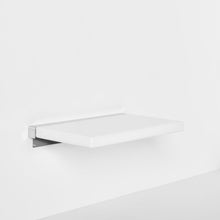Load image into Gallery viewer, 24&quot; Cube Shower Chair
