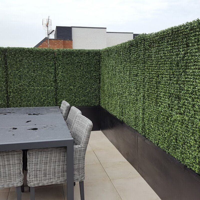 24 Piece Artificial Outdoor or Indoor Hedge Set 1784CDR